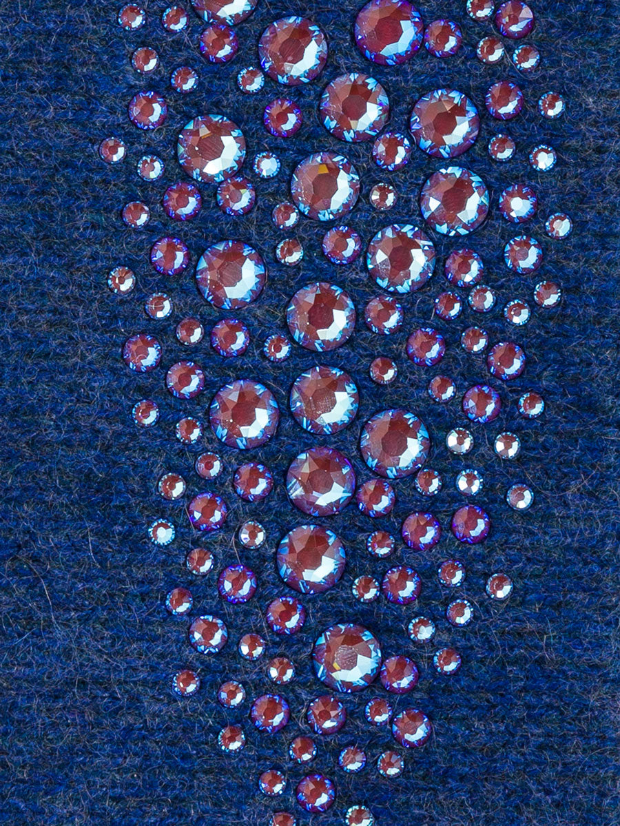 Electric Indigo colored fabric swatch for Cropped Stingray Gloves.